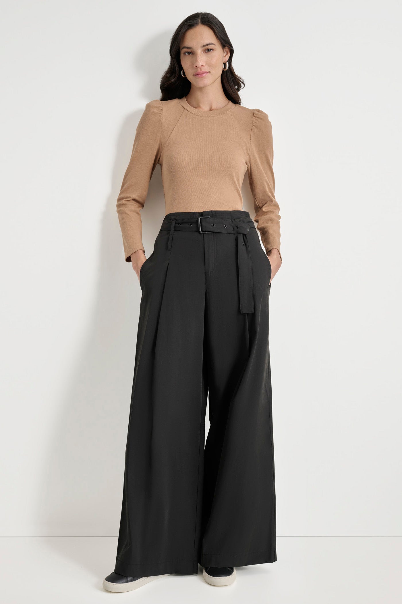 HIGH WAIST PLEATED TROUSER