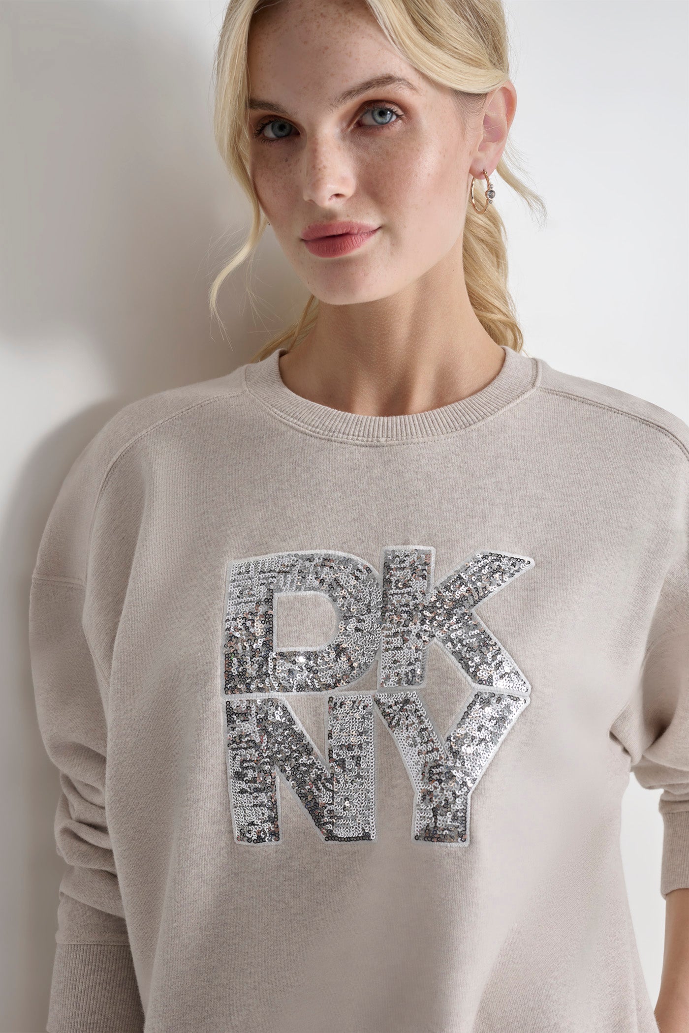 SEQUINS LOGO SWEATSHIRT