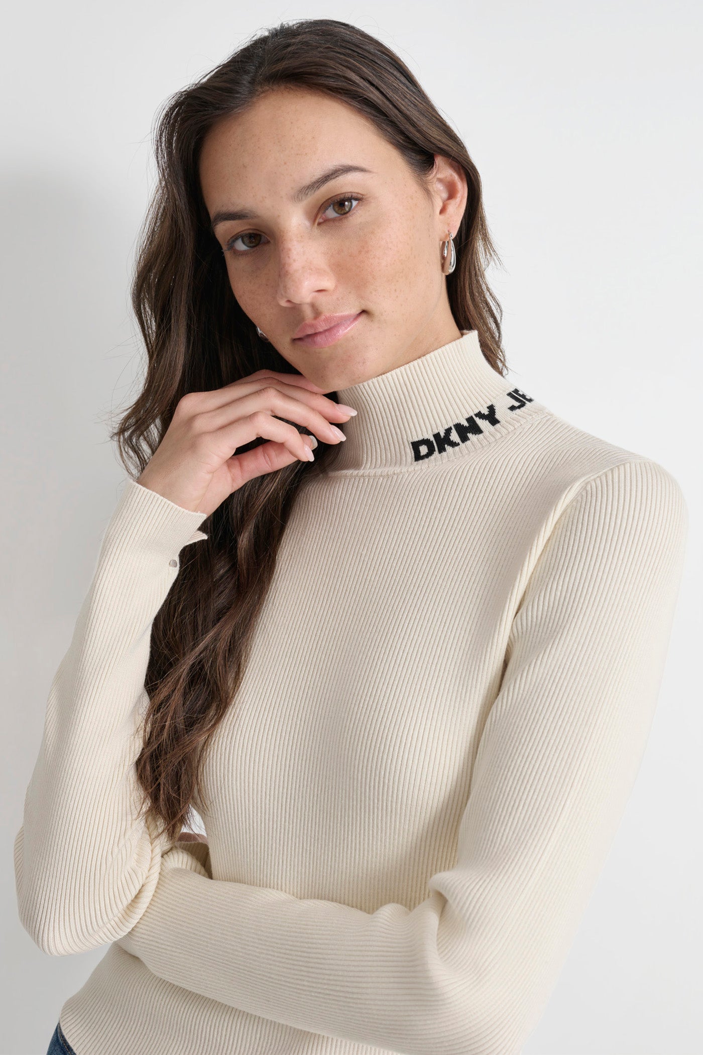 RIB LOGO MOCK NECK