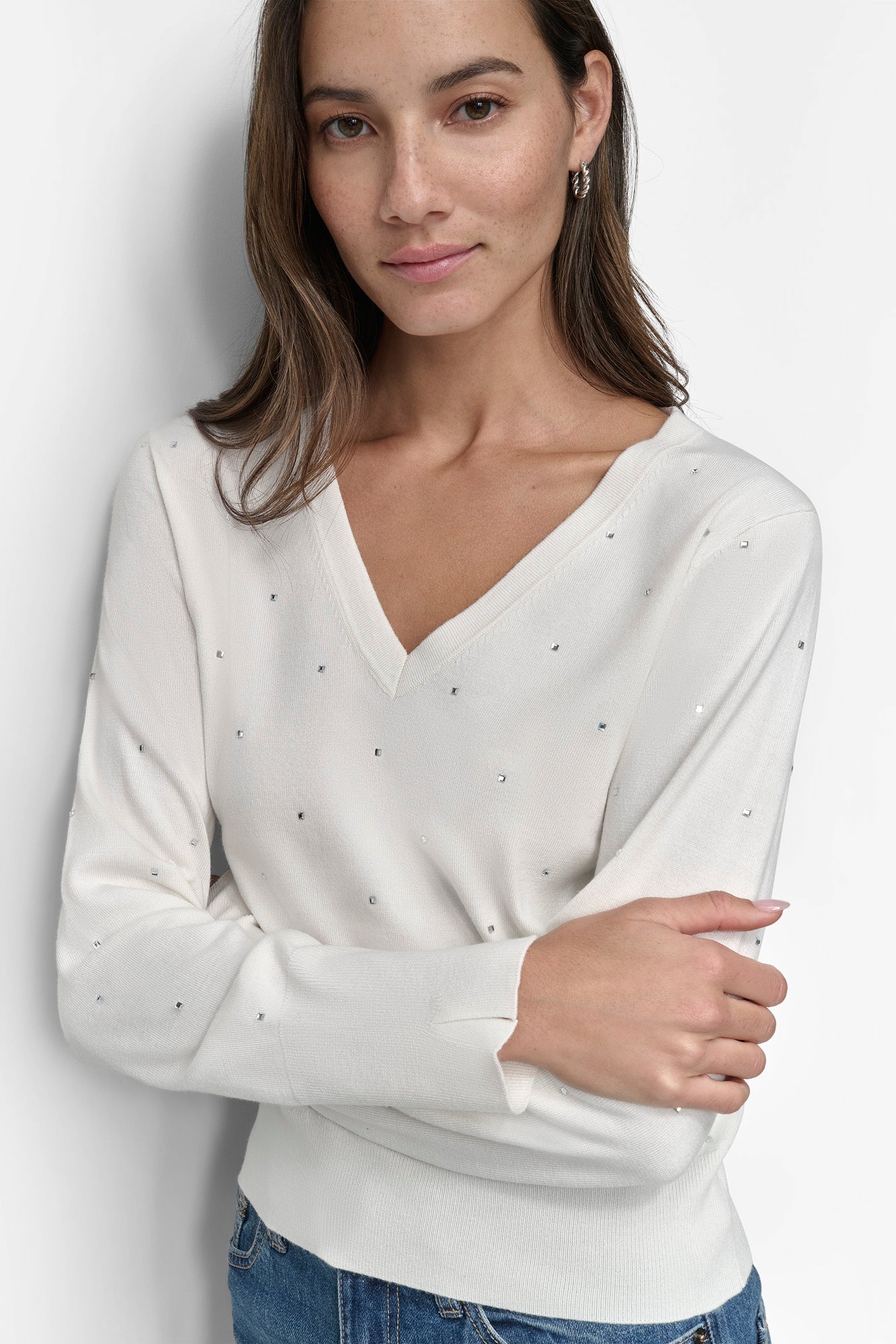 V NECK SWEATER WITH STUDS