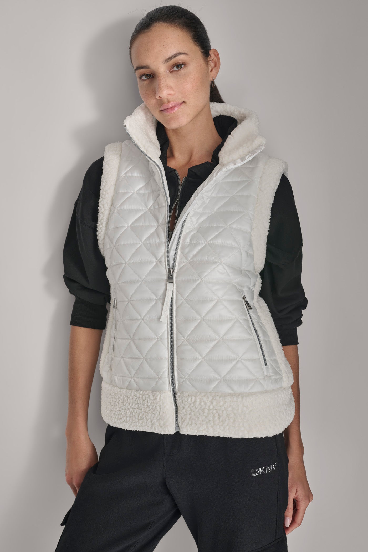 DIAMOND QUILTED PUFFER VEST DKNY