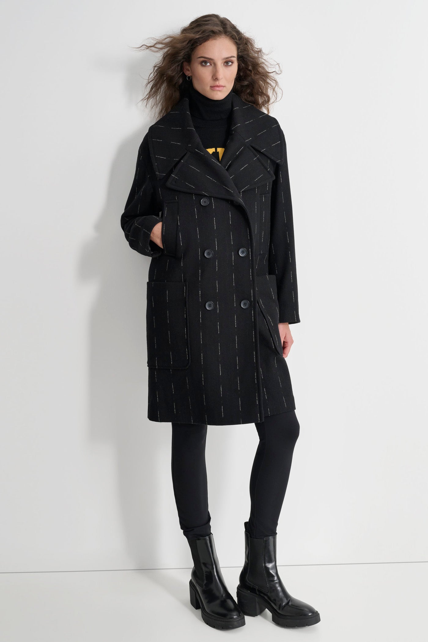 OVERSIZED BROKEN PINSTRIPE COAT