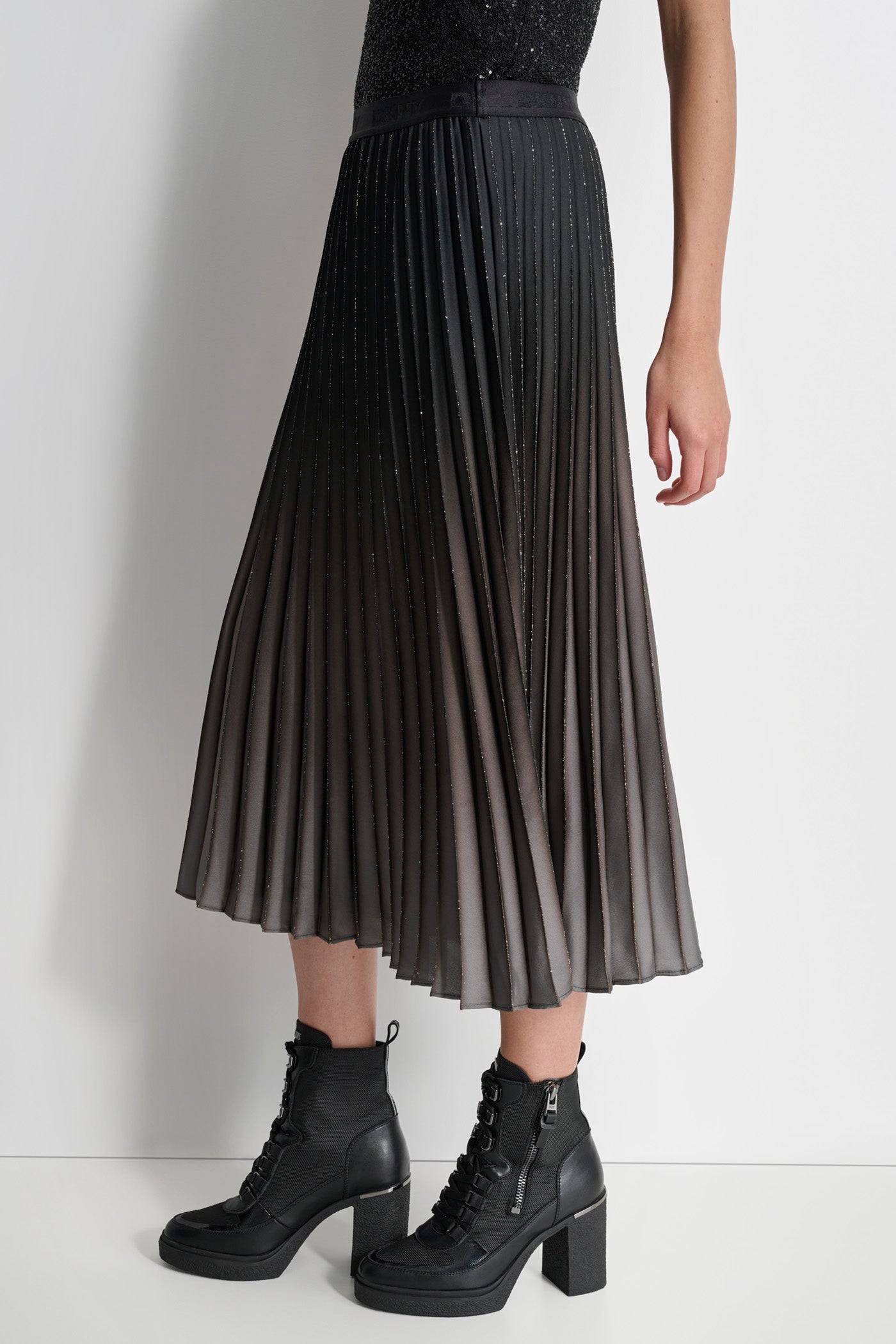 FOIL PLEATED SKIRT